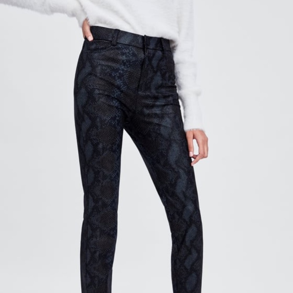 ZARA SHINY SNAKESKIN PRINT SMALL - Picture 3 of 6
